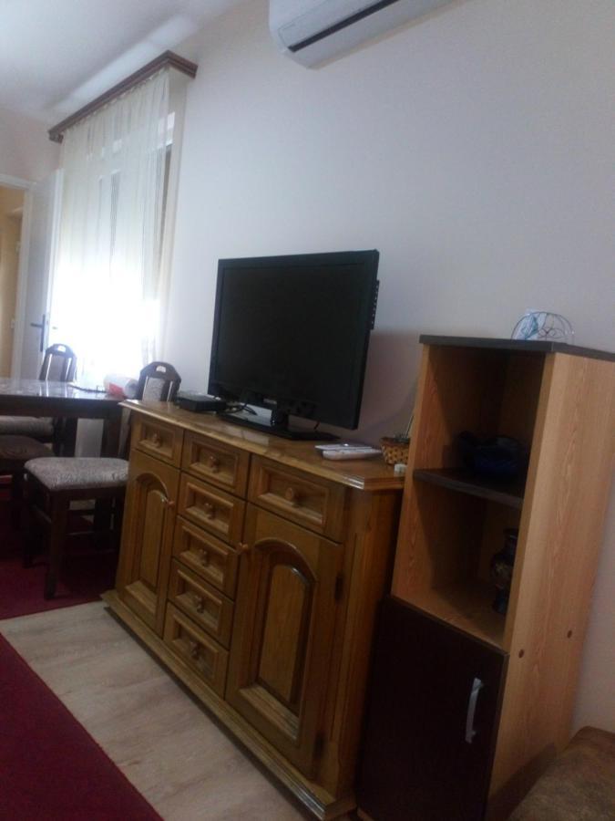 Guest House Green View Pirot Exterior photo
